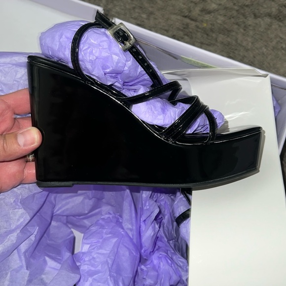 Madden Girl Krush Women's Wedge Sandal - Picture 3 of 4